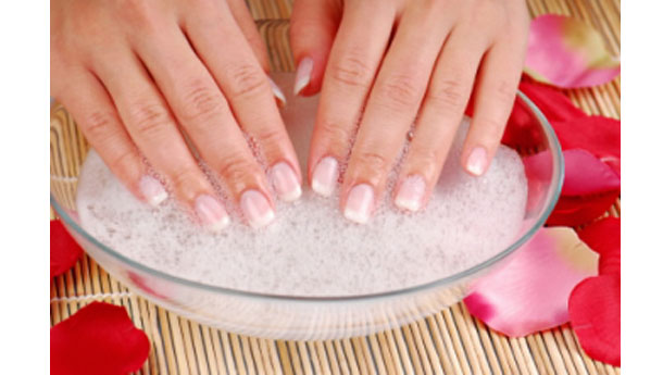 Do-it-yourself Manicure
